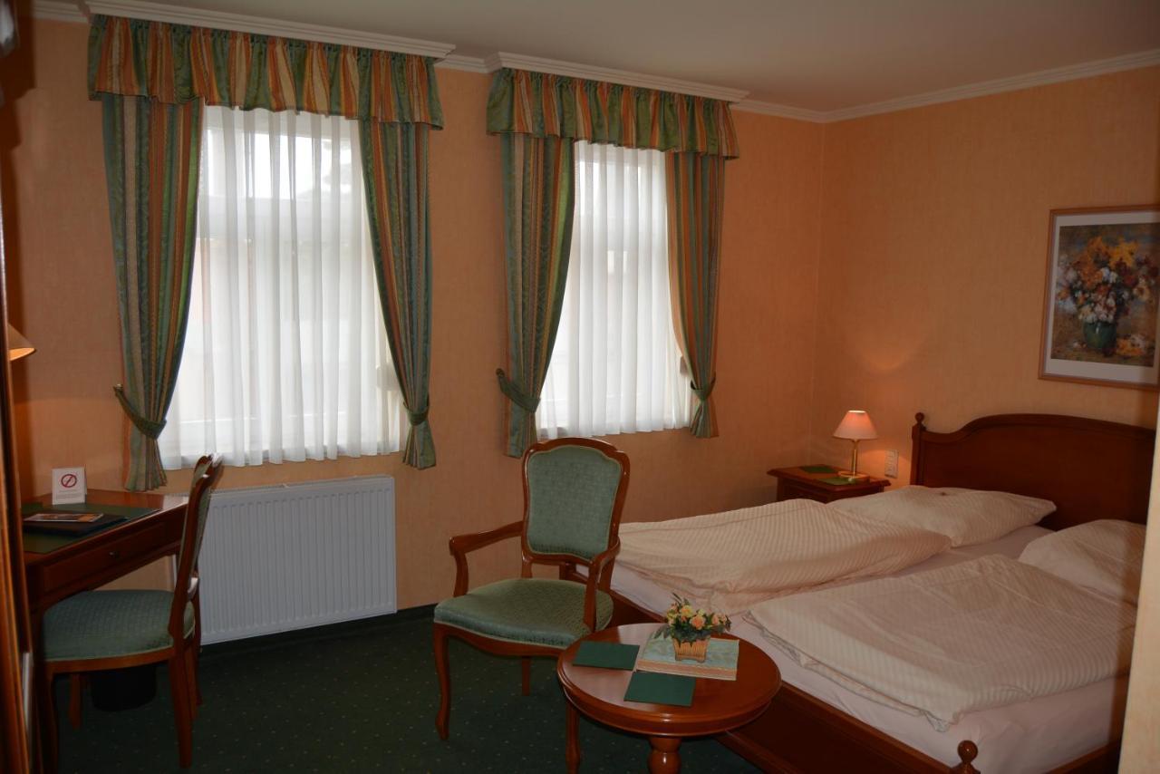 Hotel Alter Kutschenbauer - Вернигероде Экстерьер фото